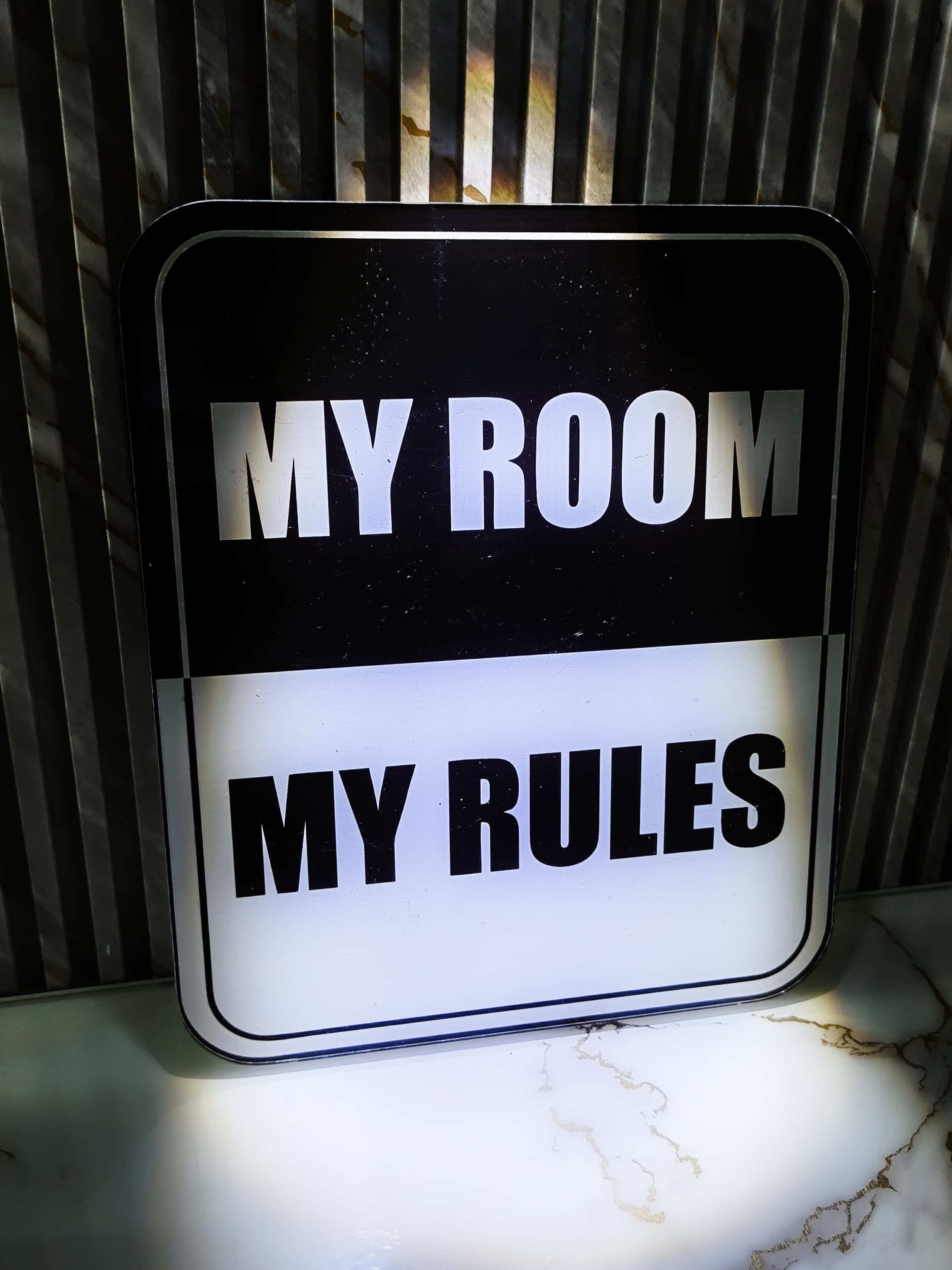 aesthetic wall décor