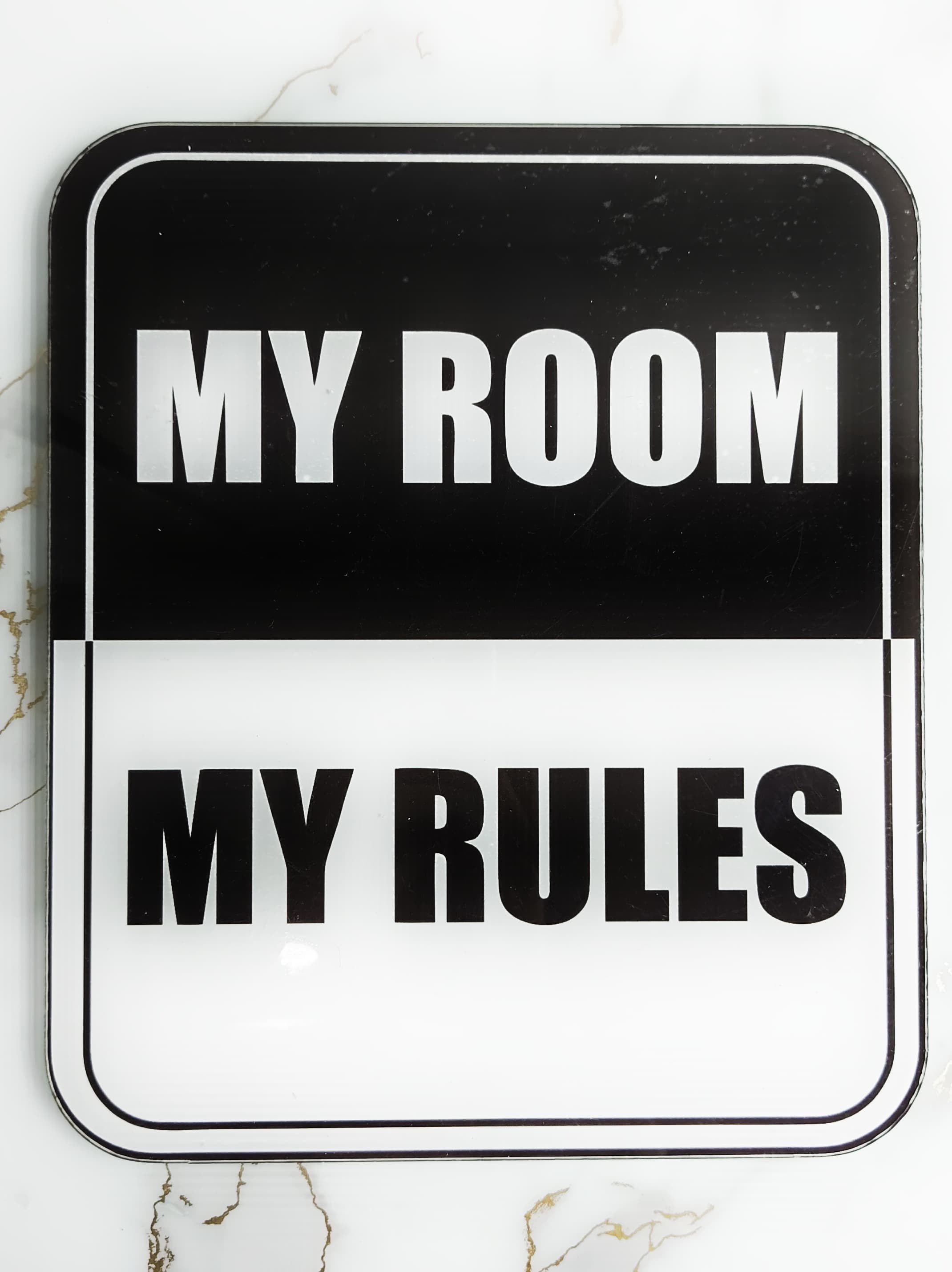 aesthetic wall décor