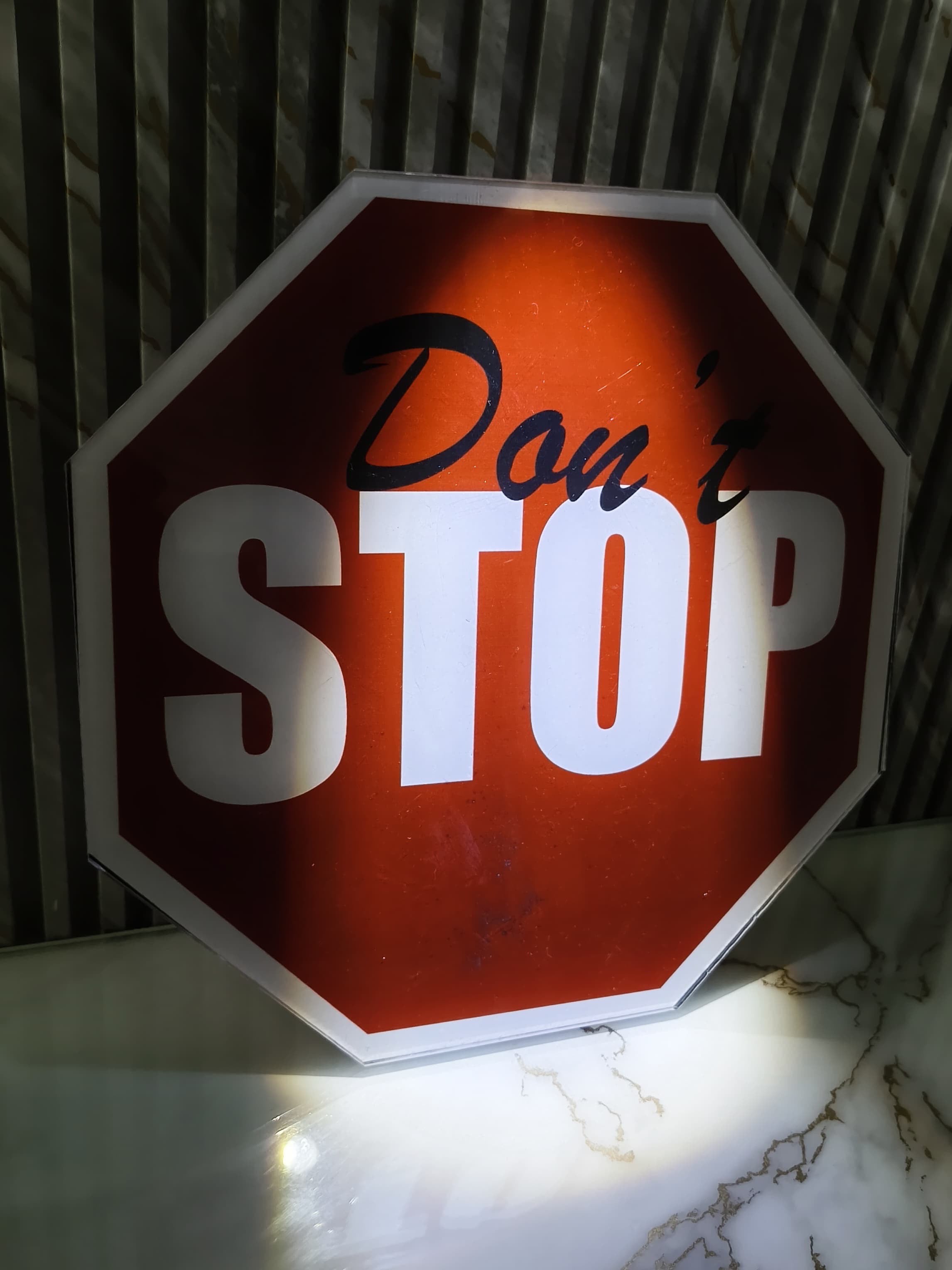 aesthetic wall décor